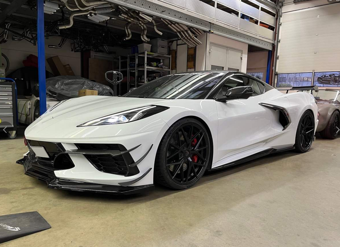 Front Bumper Canards — Chevrolet Corvette Stingray (C8)